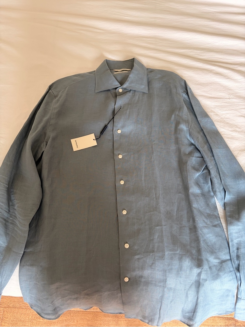 Suitsupply Blue Linen Button Up Never Worn Size 40 with tags